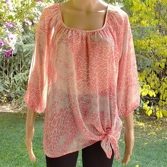 EXPRESS, pink 3/4 sleeve blouse with side tie - Picture 8 of 9